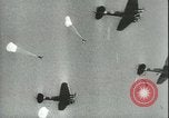 Image des parachutistes allemands en Sicile Sicile Italie, 1943, de la seconde 36 séquences d'archives historiques vidéo 65675066915