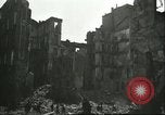 Image bombardements alliés Milan Italie, 1943, de la seconde 29 séquences d'archives historiques vidéo 65675066917