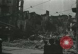 Image bombardements alliés Milan Italie, 1943, de la seconde 33 séquences d'archives historiques vidéo 65675066917