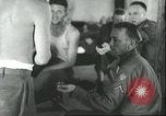 Standbild 11 Feldlazarett Sizilien Italien, 1943, aus Sekunde 24 historischem Filmmaterial Videoclip 65675066927