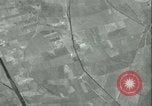 Standbild Antenne bombardieren Sizilien Italien, 1943, aus Sekunde 6 historischem Filmmaterial Videoclip 65675066935