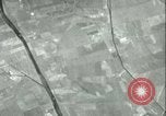 Standbild Antenne bombardieren Sizilien Italien, 1943, aus Sekunde 11 historischem Filmmaterial Videoclip 65675066935