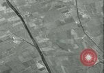 Standbild Antenne bombardieren Sizilien Italien, 1943, aus Sekunde 14 historischem Filmmaterial Videoclip 65675066935