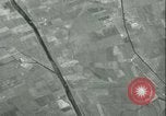 Standbild Antenne bombardieren Sizilien Italien, 1943, aus Sekunde 16 historischem Filmmaterial Videoclip 65675066935