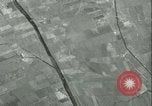 Standbild Antenne bombardieren Sizilien Italien, 1943, aus Sekunde 17 historischem Filmmaterial Videoclip 65675066935
