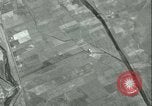 Standbild Antenne bombardieren Sizilien Italien, 1943, aus Sekunde 31 historischem Filmmaterial Videoclip 65675066935
