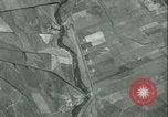 Standbild Antenne bombardieren Sizilien Italien, 1943, aus Sekunde 45 historischem Filmmaterial Videoclip 65675066935