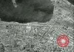 Image aerial bombardant Sicile Italie, 1943, de la seconde 8 séquences d'archives historiques vidéo 65675066936