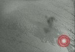 Image aerial bombardant Sicile Italie, 1943, de la seconde 48 séquences d'archives historiques vidéo 65675066936