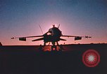 Image un avion Hornet F-18 'Océan Atlantique, 1986, de la seconde 4 séquences d'archives historiques vidéo 65675066959
