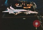 Standbild F-18 A Hornet Aircraft Atlantik, 1986, aus Sekunde 43 historischem Filmmaterial Videoclip 65675066960