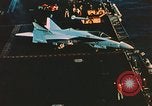 Standbild F-18 A Hornet Aircraft Atlantik, 1986, aus Sekunde 45 historischem Filmmaterial Videoclip 65675066960