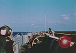 Standbild F-18 A Hornet aircrfat Atlantik, 1986, aus Sekunde 9 historischem Filmmaterial Videoclip 65675066961