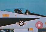 Standbild F-18 A Hornet aircrfat Atlantik, 1986, aus Sekunde 24 historischem Filmmaterial Videoclip 65675066961