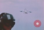 Standbild F-18 A Hornet aircrfat Atlantik, 1986, aus Sekunde 44 historischem Filmmaterial Videoclip 65675066961