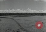 Standbild Vereinigten Staaten Marines Guadalcanal Salomonen, 1944, aus Sekunde 16 historischem Filmmaterial Videoclip 65675066965