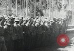 Immagine di Marines americani Guadalcanal nelle Isole Salomone, 1942, secondo 8 filmato di repertorio 65675066968