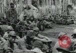 Immagine di Marines americani Guadalcanal nelle Isole Salomone, 1942, secondo 15 filmato di repertorio 65675066968
