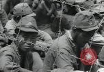 Immagine di Marines americani Guadalcanal nelle Isole Salomone, 1942, secondo 24 filmato di repertorio 65675066968