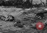 Immagine di Marines americani Guadalcanal nelle Isole Salomone, 1942, secondo 39 filmato di repertorio 65675066968