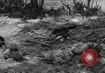 Immagine di Marines americani Guadalcanal nelle Isole Salomone, 1942, secondo 42 filmato di repertorio 65675066968