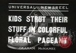 Standbild geschmückten Wagen Ocean Park California USA, 1936, aus Sekunde 6 historischem Filmmaterial Videoclip 65675066982