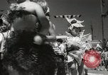 Standbild geschmückten Wagen Ocean Park California USA, 1936, aus Sekunde 14 historischem Filmmaterial Videoclip 65675066982