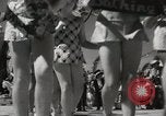 Standbild geschmückten Wagen Ocean Park California USA, 1936, aus Sekunde 23 historischem Filmmaterial Videoclip 65675066982