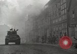 Standbild 6th Armored Division Oberdorla Deutschland, 1945, aus Sekunde 23 historischem Filmmaterial Videoclip 65675066990