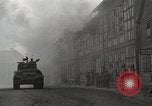 Standbild 6th Armored Division Oberdorla Deutschland, 1945, aus Sekunde 24 historischem Filmmaterial Videoclip 65675066990
