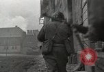 Standbild 6th Armored Division Oberdorla Deutschland, 1945, aus Sekunde 48 historischem Filmmaterial Videoclip 65675066990