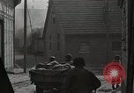 Standbild 6th Armored Division Oberdorla Deutschland, 1945, aus Sekunde 51 historischem Filmmaterial Videoclip 65675066990