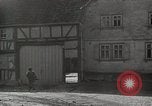 Standbild 6th Armored Division Oberdorla Deutschland, 1945, aus Sekunde 61 historischem Filmmaterial Videoclip 65675066990