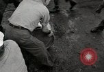 Standbild von radioaktiven Abfällen Entsorgung Atlantik, 1959, aus Sekunde 13 historischem Filmmaterial Videoclip 65675066991
