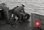 Standbild von radioaktiven Abfällen Entsorgung Atlantik, 1959, aus Sekunde 30 historischem Filmmaterial Videoclip 65675066991