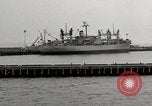 Standbild US Navy Entsorgung radioaktiver Abfälle New Jersey United States USA, 1959, aus Sekunde 61 historischem Filmmaterial Videoclip 65675066992