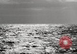 Standbild radioaktives Material Entsorgung im Atlantischen Ozean Atlantik, 1959, aus Sekunde 4 historischem Filmmaterial Videoclip 65675066993