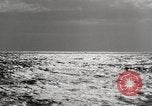 Standbild radioaktives Material Entsorgung im Atlantischen Ozean Atlantik, 1959, aus Sekunde 17 historischem Filmmaterial Videoclip 65675066993