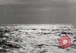 Standbild radioaktives Material Entsorgung im Atlantischen Ozean Atlantik, 1959, aus Sekunde 19 historischem Filmmaterial Videoclip 65675066993