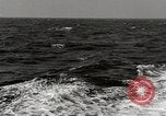 Standbild radioaktives Material Entsorgung im Atlantischen Ozean Atlantik, 1959, aus Sekunde 27 historischem Filmmaterial Videoclip 65675066993