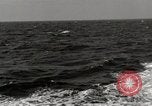 Standbild radioaktives Material Entsorgung im Atlantischen Ozean Atlantik, 1959, aus Sekunde 28 historischem Filmmaterial Videoclip 65675066993