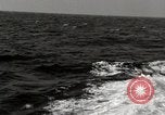 Standbild radioaktives Material Entsorgung im Atlantischen Ozean Atlantik, 1959, aus Sekunde 33 historischem Filmmaterial Videoclip 65675066993
