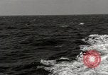 Standbild radioaktives Material Entsorgung im Atlantischen Ozean Atlantik, 1959, aus Sekunde 38 historischem Filmmaterial Videoclip 65675066993