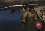 Standbild P-3C Orion Flugzeuge Atsugi in Japan, 1971, aus Sekunde 25 historischem Filmmaterial Videoclip 65675067012