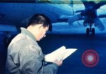 Standbild P-3C Orion Atsugi in Japan, 1971, aus Sekunde 1 historischem Filmmaterial Videoclip 65675067014