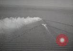 Standbild Methoden bei der Bekämpfung von Selbstmordanschlägen Pacific Theater, 1945, aus Sekunde 4 historischem Filmmaterial Videoclip 65675067025