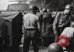 Standbild Methoden bei der Bekämpfung von Selbstmordanschlägen Pacific Theater, 1945, aus Sekunde 34 historischem Filmmaterial Videoclip 65675067025
