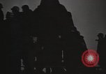 Standbild Methoden bei der Bekämpfung von Selbstmordanschlägen Pacific Theater, 1945, aus Sekunde 37 historischem Filmmaterial Videoclip 65675067025