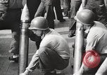 Standbild Methoden bei der Bekämpfung von Selbstmordanschlägen Pacific Theater, 1945, aus Sekunde 57 historischem Filmmaterial Videoclip 65675067025