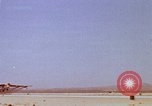Standbild X-15 Rakete angetriebene Luftfahrzeuge California United States USA, 1961, aus Sekunde 27 historischem Filmmaterial Videoclip 65675067029